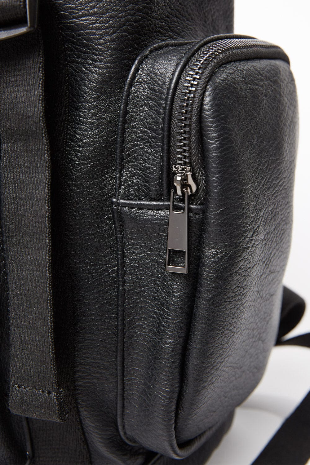 Park Avenue Backpack (Black) - Image 7